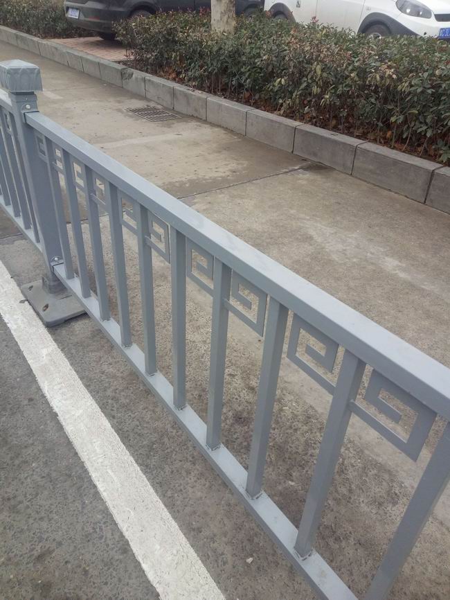 道路護欄