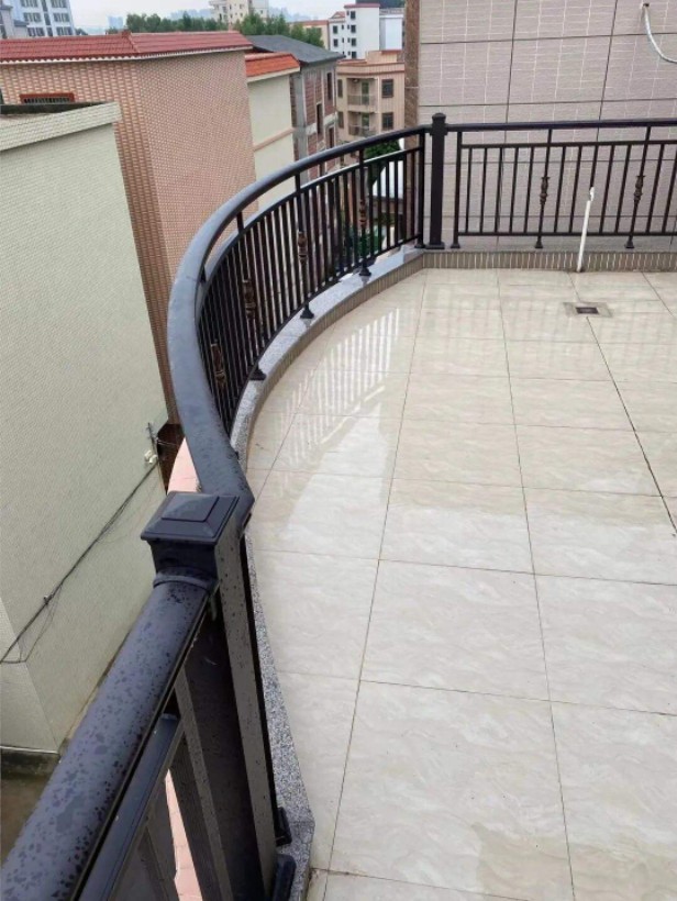 房頂護欄